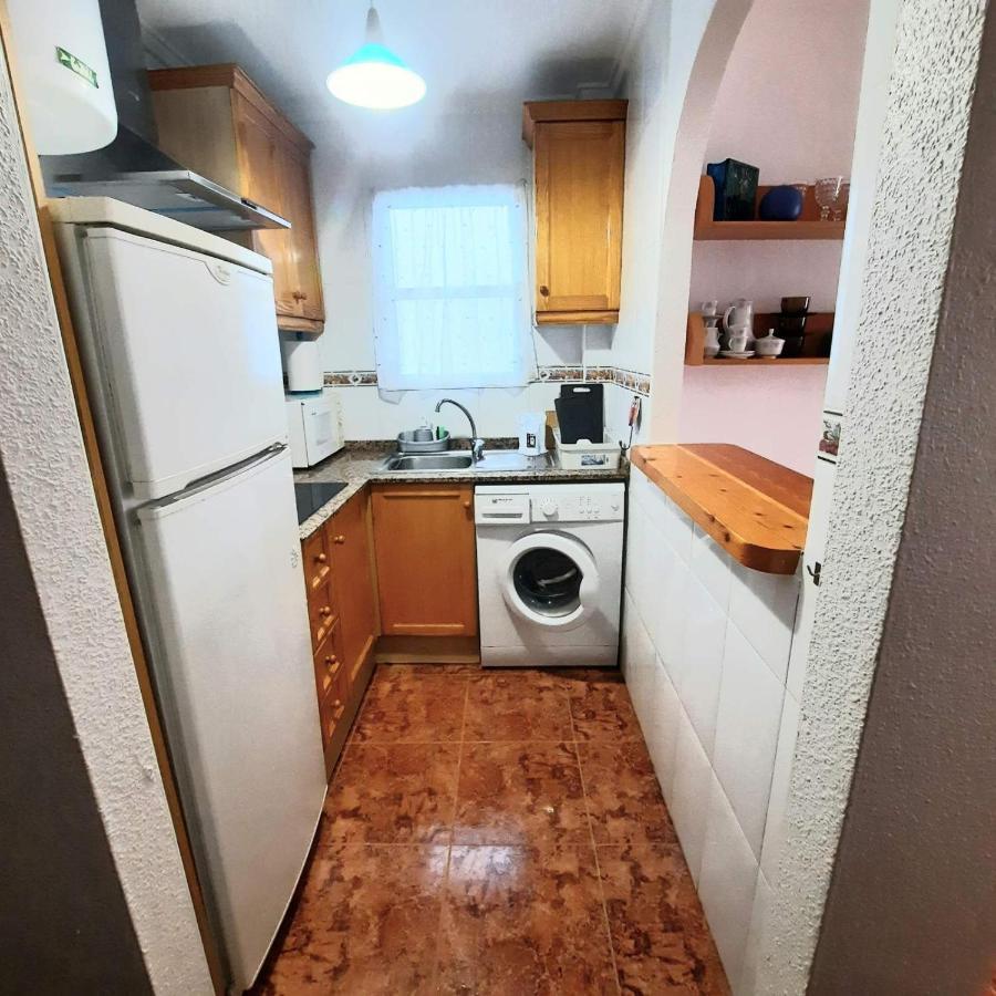 Apartamento Los Gases Torrevieja Exteriör bild